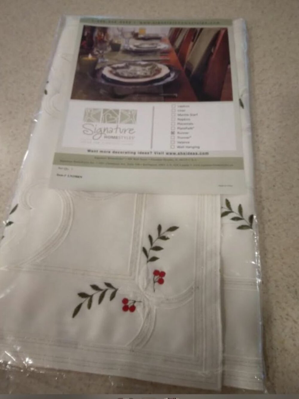 Holiday Table Runner - Picture 3 of 3